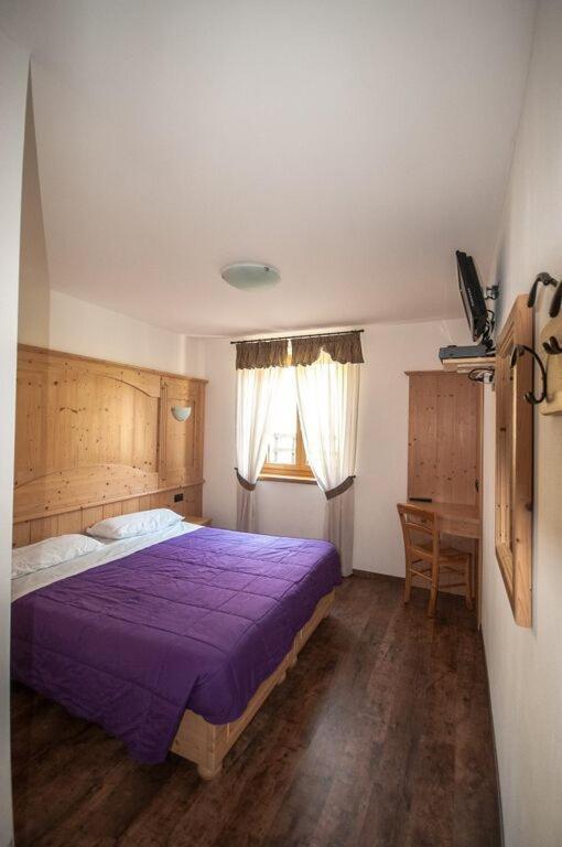 B&B Ledro AFFITTACAMERE Mezzolago Habitación foto